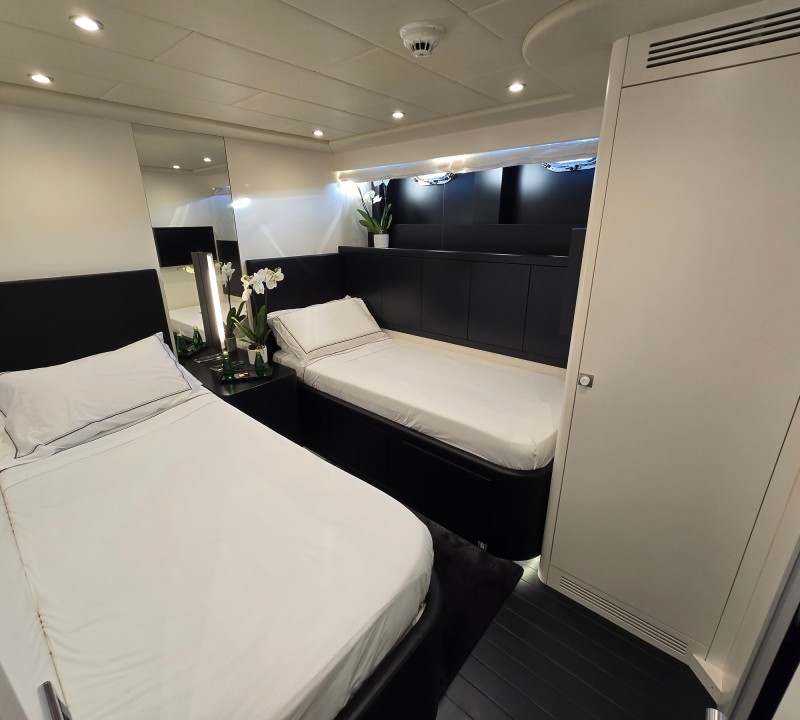 Twin Cabin