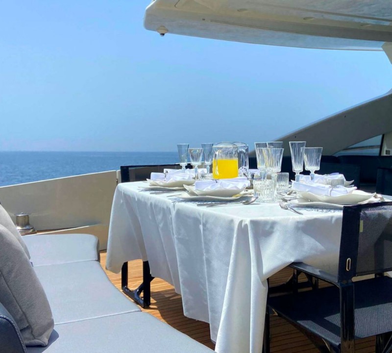 Aft Deck Dining