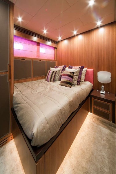 Double Cabin