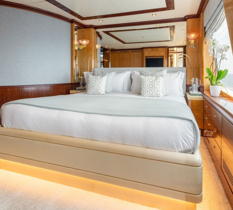 Double Cabin