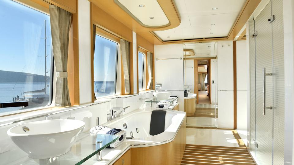 Ensuite