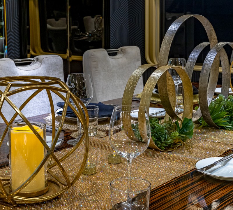 Main Saloon - Dining Set Up