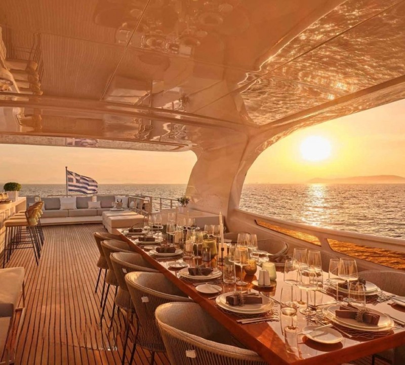 Exterior Dining Area