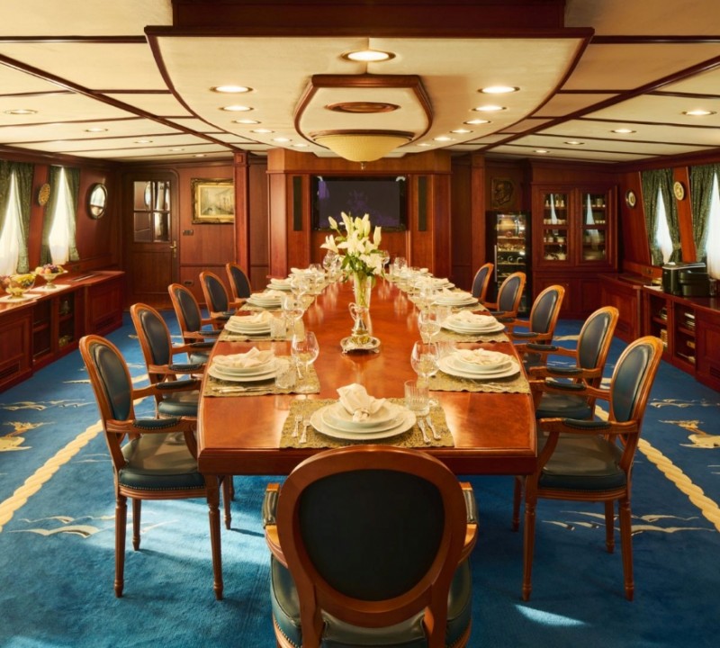 Main Dining