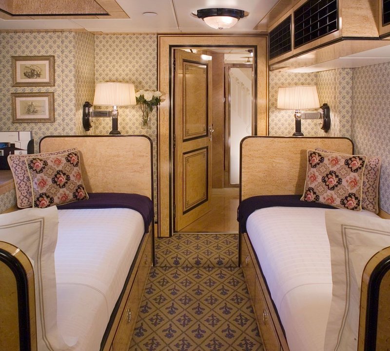 Twin Cabin
