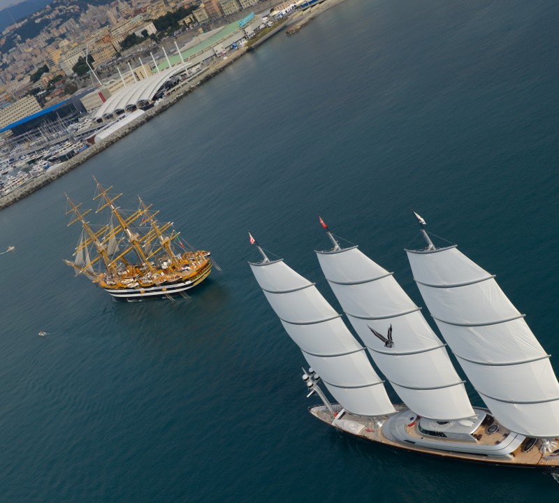 Maltese Falcon superyacht arriving to Genoa - Genoa Boat Show 2012 - Photo by Amerigo Vespucci