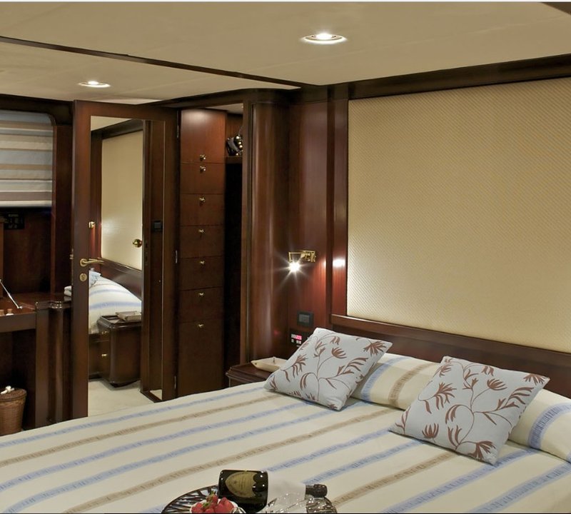 Master Cabin Study