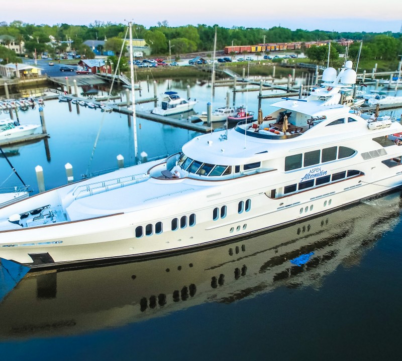 Motor Yacht Aspen Alternative