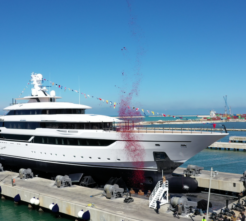 Motor Yacht DRAGON Launched
