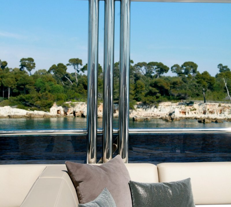 Motor yacht LADY BEATRICE - Exterior Detail
