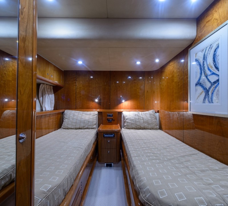 Motor yacht LADY DORIS - 014