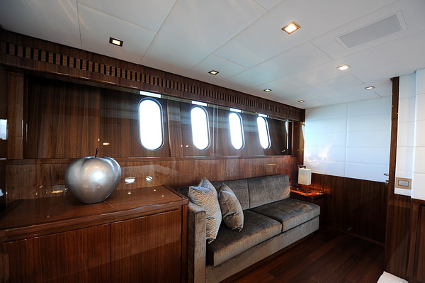 PHOENICIAN - Master Cabin Sofa