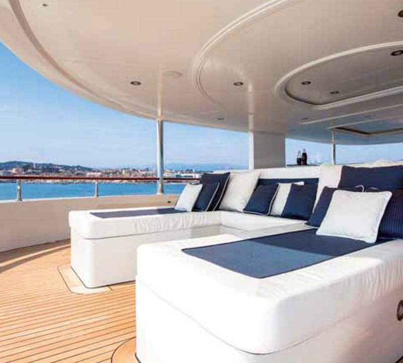 sun lounges