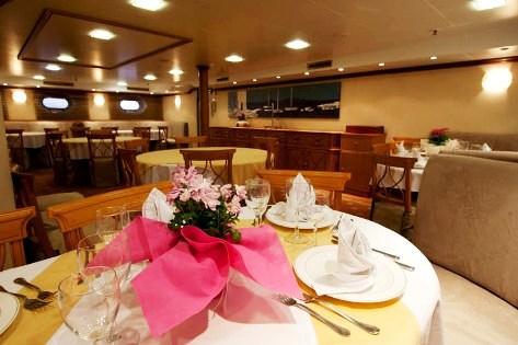 Pantheon - Dining