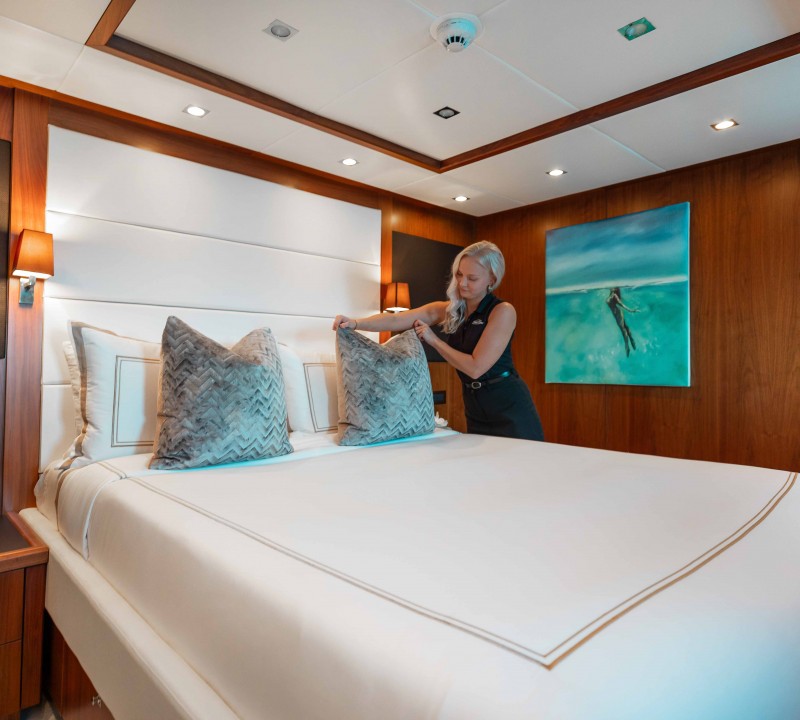 Queen Stateroom 3