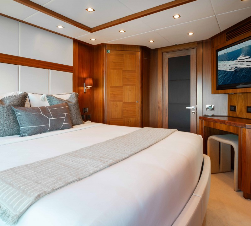 Queen Stateroom 4-1