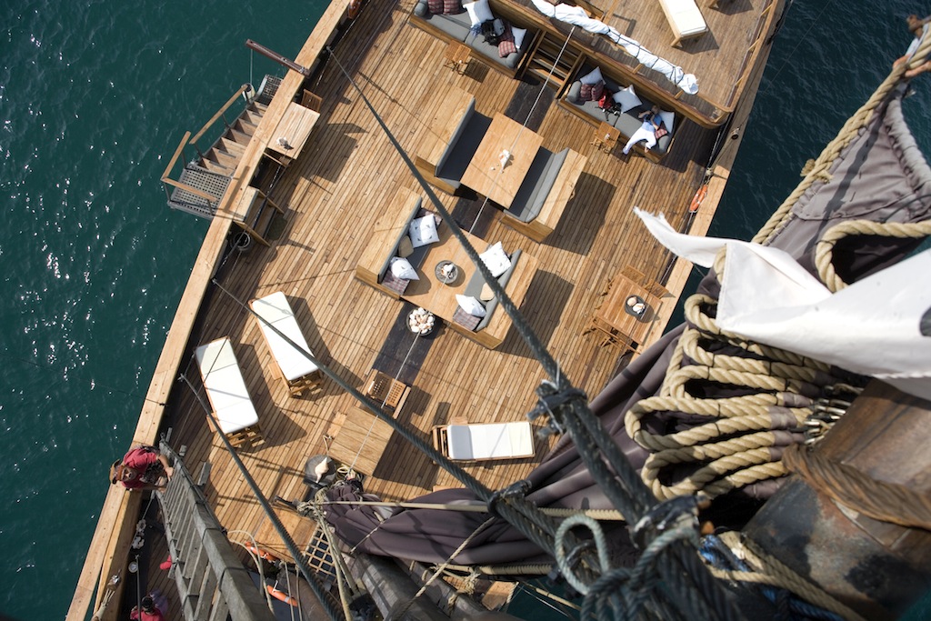 Relax and breath in the wonderful athmosphere aboard luxury sailing yacht Silolona