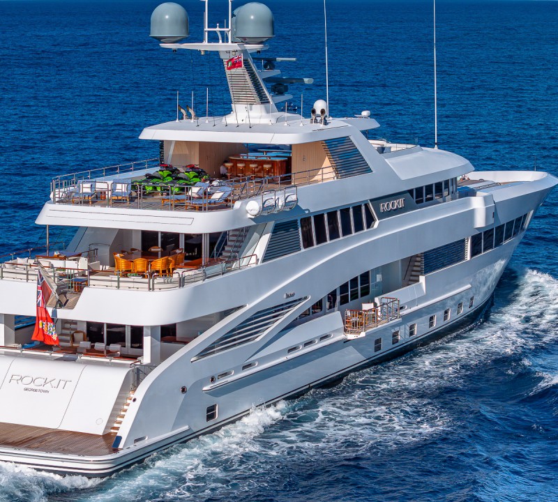 Rock It Aft View Running Credit Yachting Image