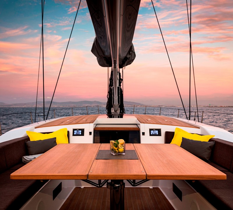Alfresco dining