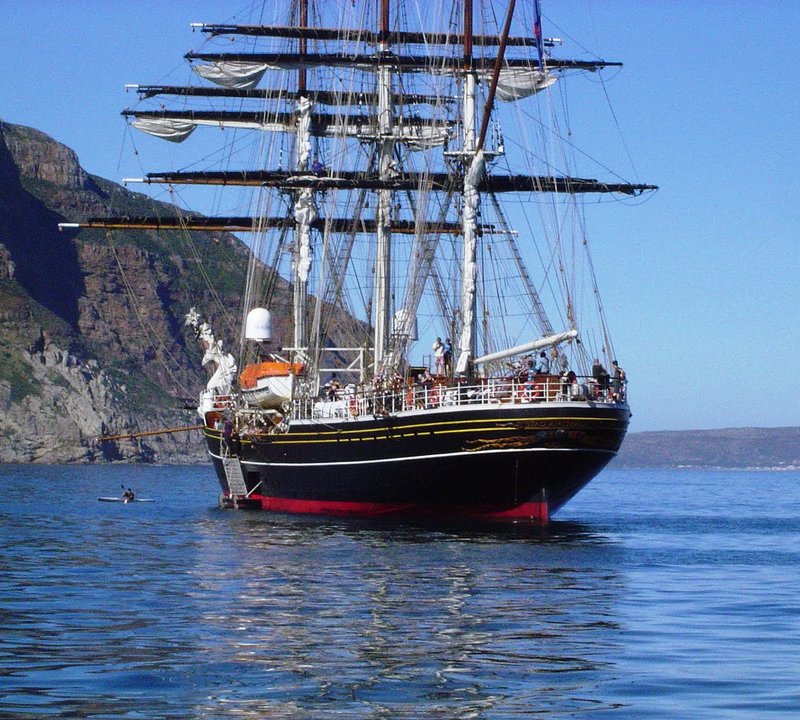 STAD AMSTERDAM Visits Hout Bay