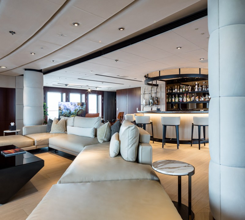 Studio Sofa & Bar