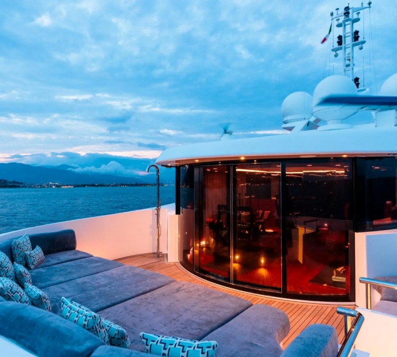 Sundeck With Gym Area