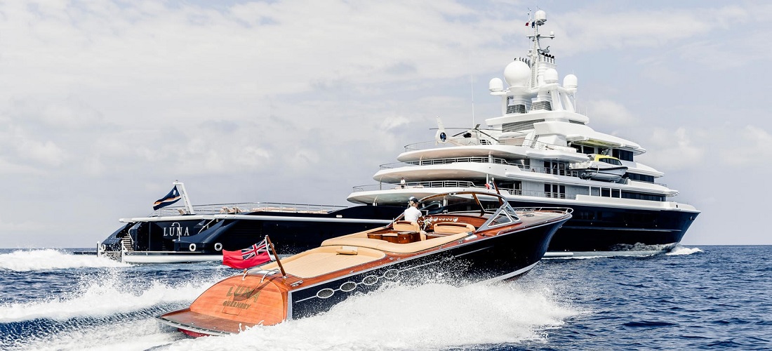 Superyacht Luna with Tender by Lloyd Werft