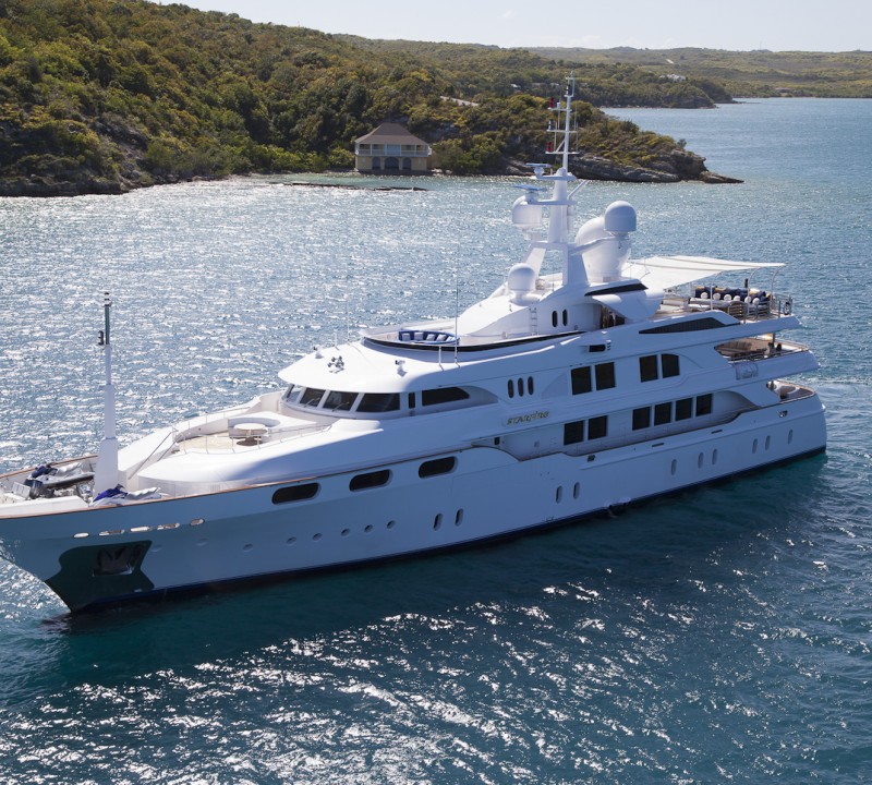 Superyacht STARFIRE