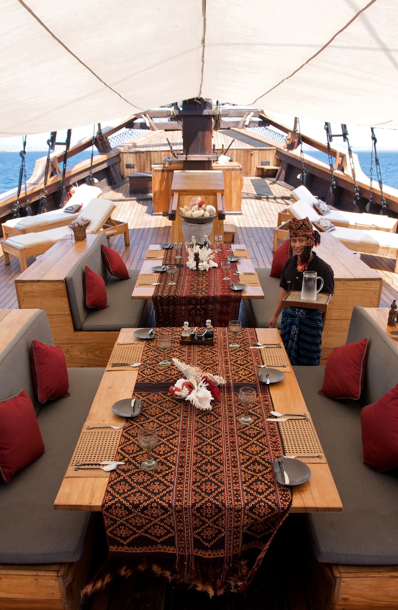 Alfresco Dining