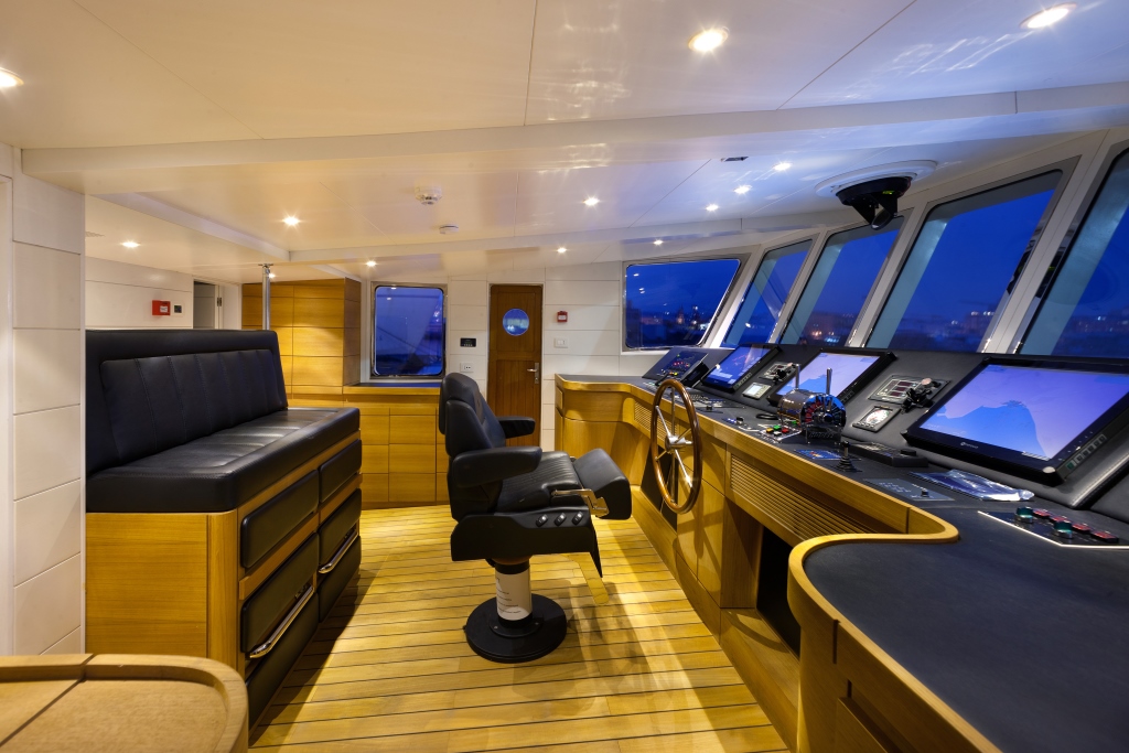 TUG VERVECE - Wheelhouse