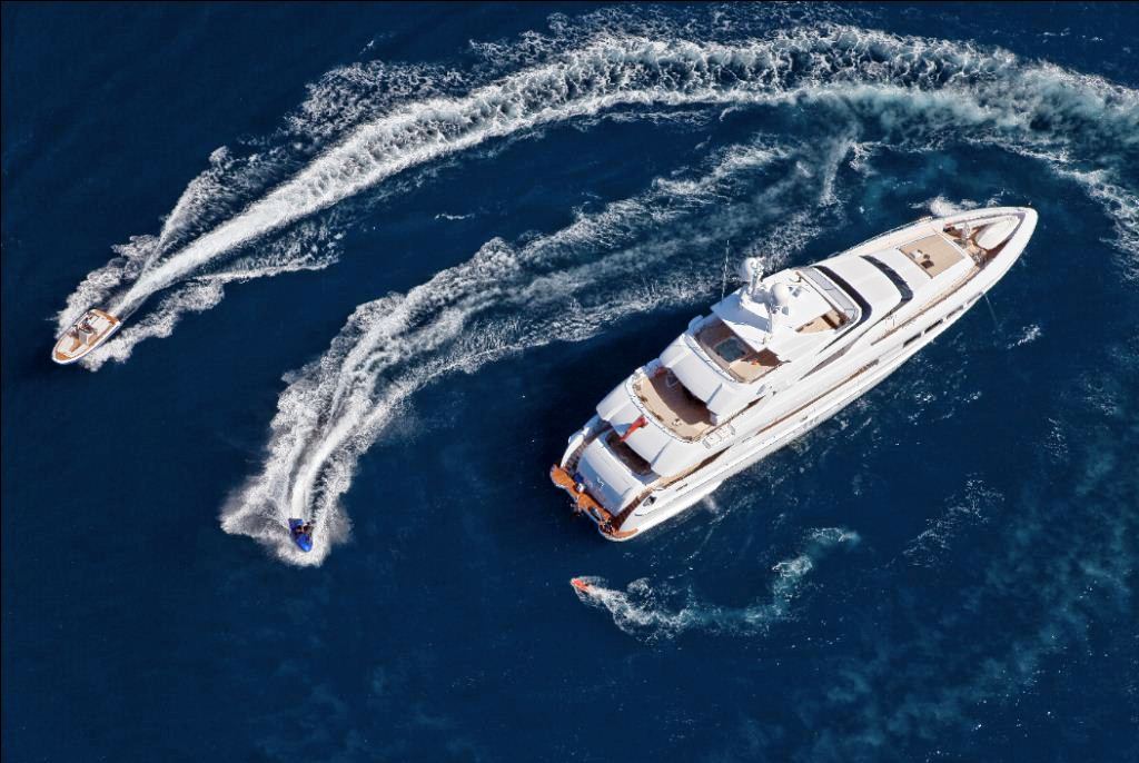 The MondoMarine Superyacht Manifiq and toys - Image credit Luca Dini Design