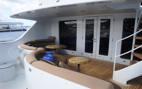 Unforgettable - Boat deck dining and seating