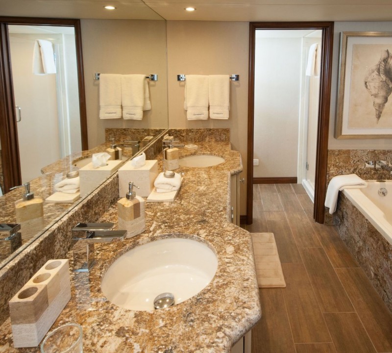 VIP Bath 2
