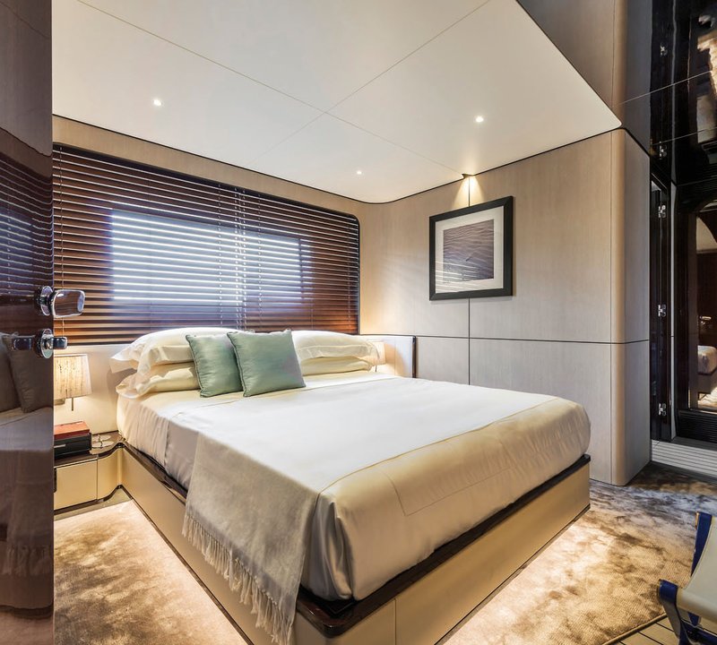 VIP Cabin