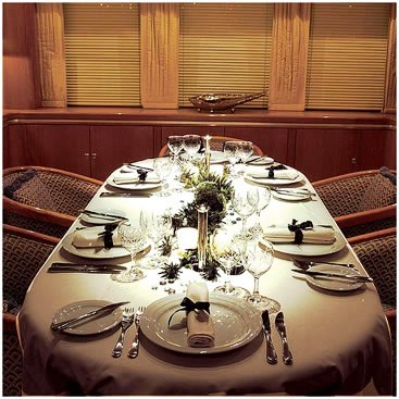 Viking - dining