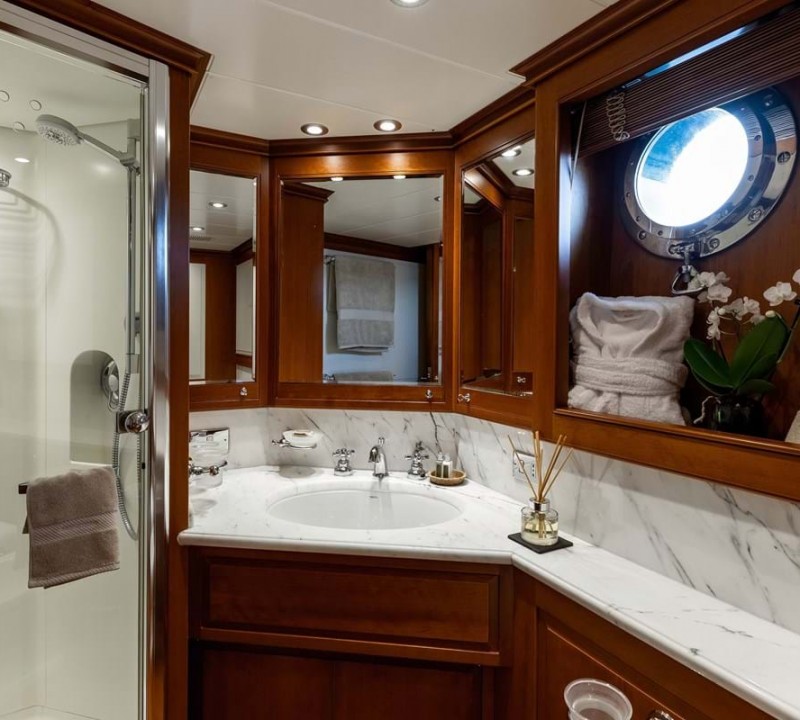 Twin Ensuite