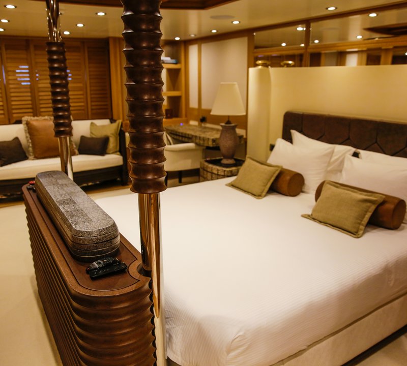 Master stateroom king bed