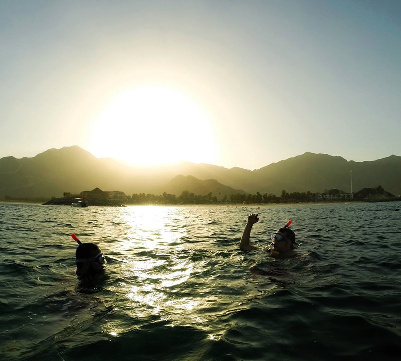Yacht Amandine - Jeanneau 64 Snorkeling Sunset