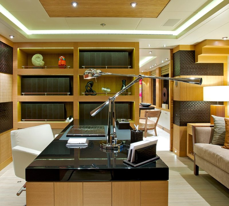 Yacht CAIPIRINHA By Lurssen - The Study