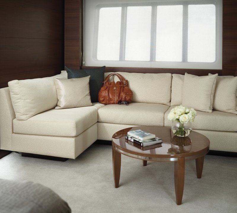 Yacht IMPERIAL PRINCESS - VIP Stateroom Seating