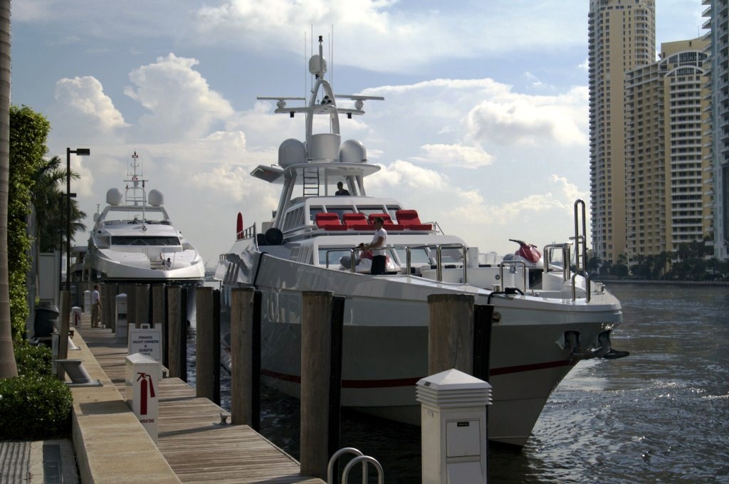 Yacht NEVER SAY NEVER - In Port 2