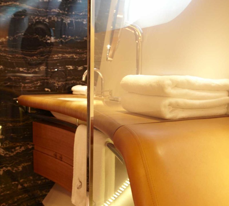 Yacht PANTHALASSA By Perini Navi - Dusk - Interior Detail