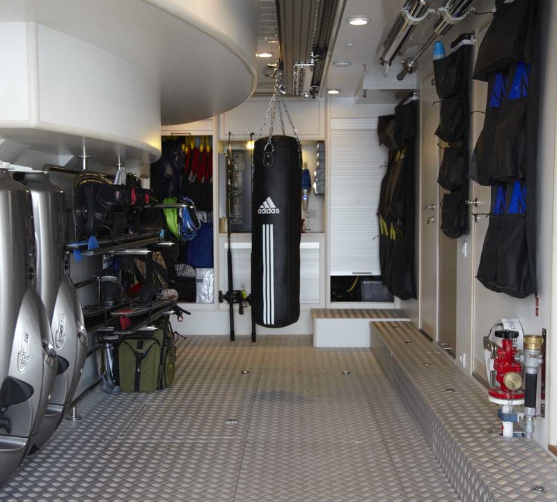 Yacht PANTHALASSA By Perini Navi - Dusk - Water Toy Garage