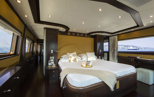 Yacht QUID PRO QUO - Master Cabin