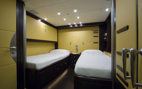 Yacht QUID PRO QUO - Twin Cabin