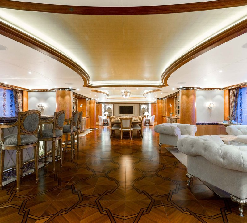 Yacht Solandge - Bar And Dining