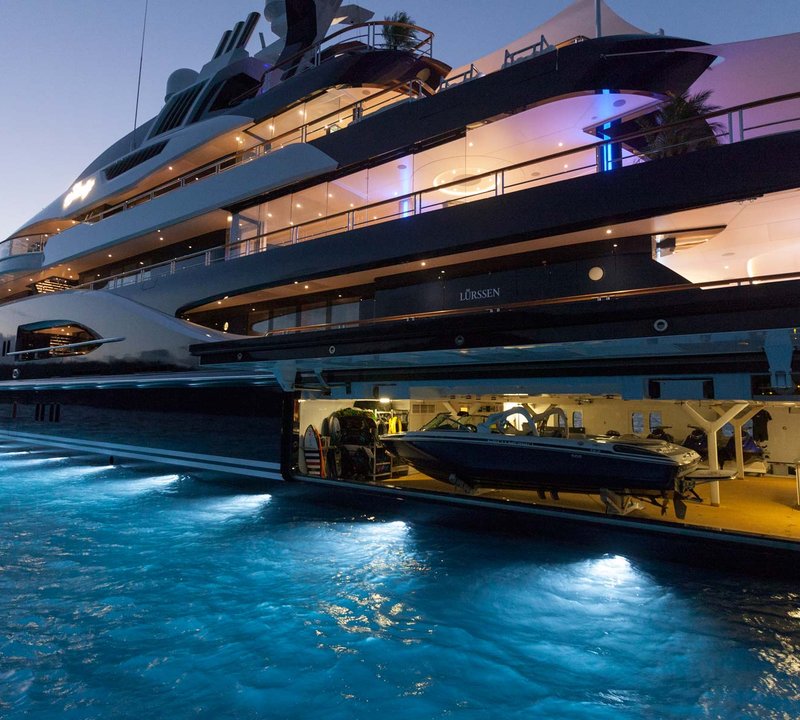 Yacht Solandge - Garage