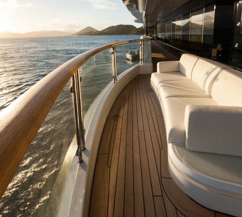 Yacht Solandge - Owner Deck