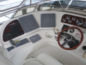 Yacht TOP SECRET -   Helm