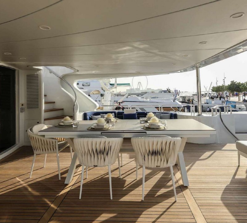Aft Deck - Al Fresco